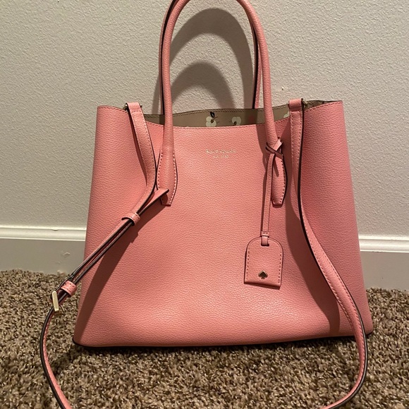 KATE SPADE BAG - GENTLY USED - Picture 3 of 3